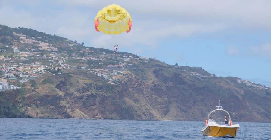 Funchal: Parasailing Tour on the Coast of Madeira Island - What 30 minutes of parasailing is really like