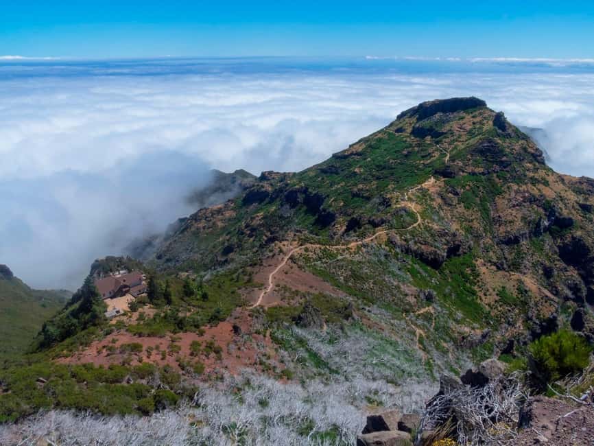 Funchal: PR1.2 Pico Ruivo & Achada Teixeira Hiking Transfer - Realistic itinerary flow, from pickup to summit and back