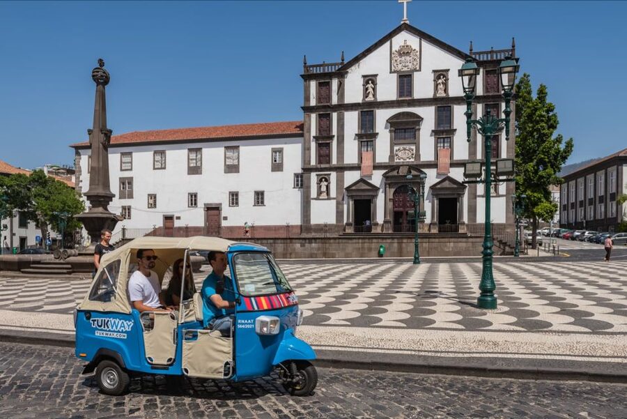Funchal: Private Customizable Guided Tour by Tuk-Tuk - FAQ