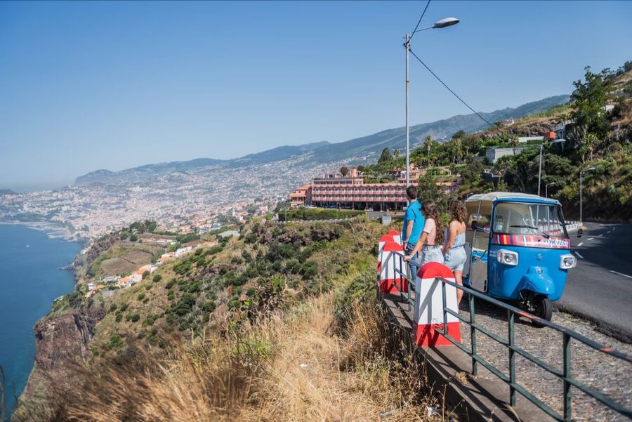 Funchal: Private Customizable Guided Tour by Tuk-Tuk - Practical stuff that affects your comfort and photos