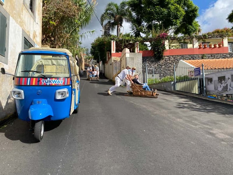 Funchal: Toboggan and Old Town Experience with Tukway - Pickup in Funchal, then straight to the sights