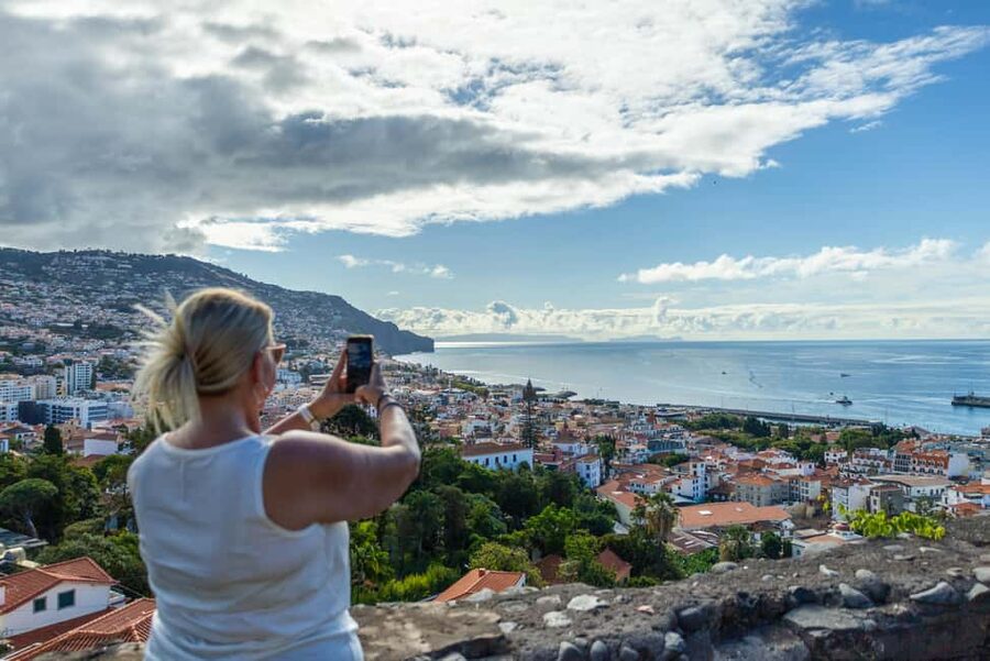 Funchal: Tuk Tuk Tour to the Most Breathtaking Viewpoints - Fortaleza de São João: The First Stop With Fort-and-View Energy