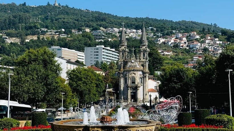Guimarães Experience: Entry Tickets and Tasting Included - Museum and convent stops: variety beyond the castle-palace loop