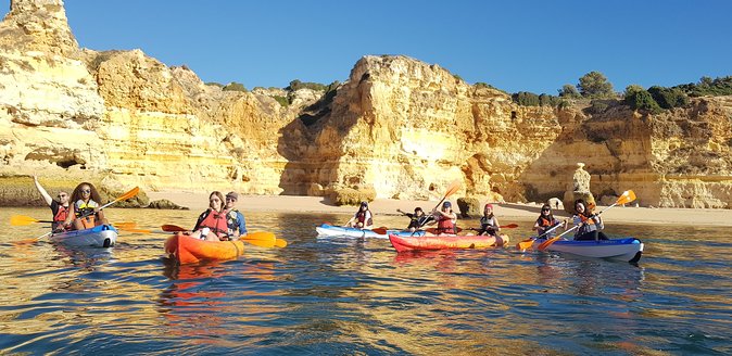 Kayak Benagil Cave with 1st kayak tour company - Meeting point reality: arriving early saves your sanity