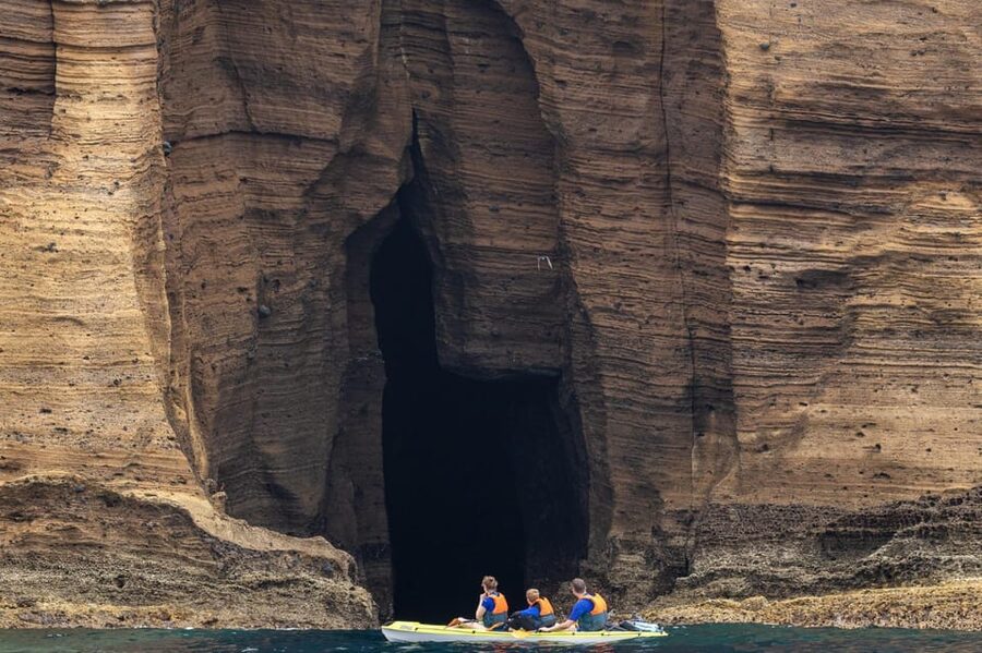 Kayak Guided Tour: Vila Franca do Campo Islet - From Epic Volcanic to the Marina: Your First 10 Minutes Matter