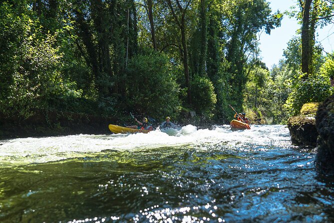 KAYAK TOUR: Descend the Beautiful Lima River - From Bravães Kayak Park to the First Paddling Zone
