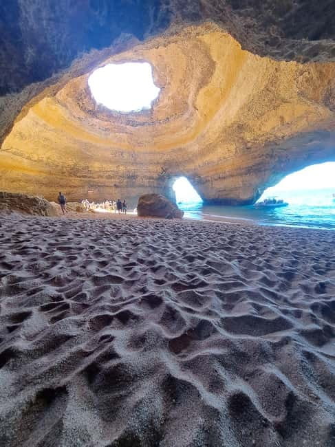 Kayak Tour Unexplored Caves + Benagil Cave - The 40-Minute Early Briefing: How They Set You Up for Caves