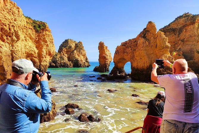 Lagos and Sagres Premium - Shared small group > VTours Algarve - Marina de Lagos: A Short Stretch for Breezes and Souvenirs