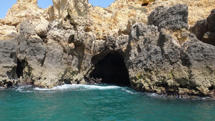 Lagos: Boat Cruise to Ponta da Piedade - Live Commentary in Spanish, English, French, and Portuguese