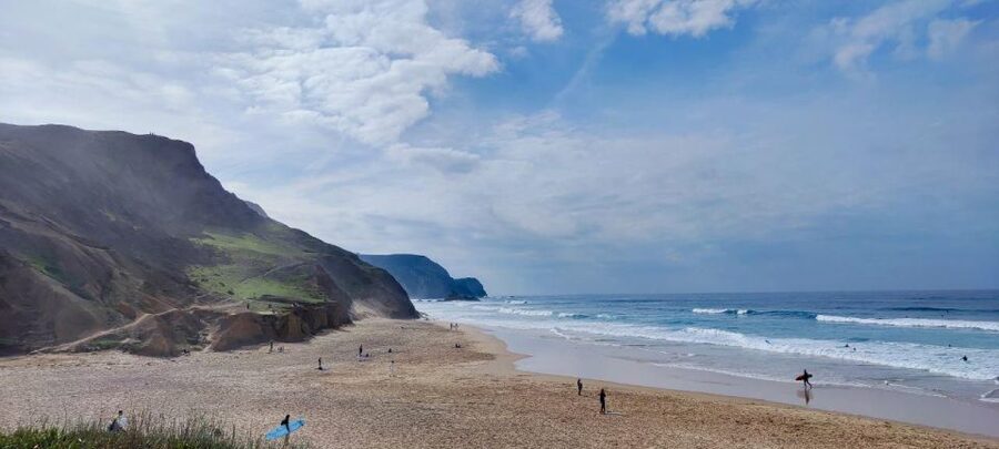 Lagos: Group Surf Lessons For All Levels - Equipment and comfort: what you bring matters more than you expect