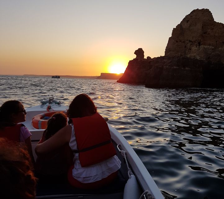 Lagos: Guided Ponta da Piedade Sunset Boat Tour - Key highlights you will care about