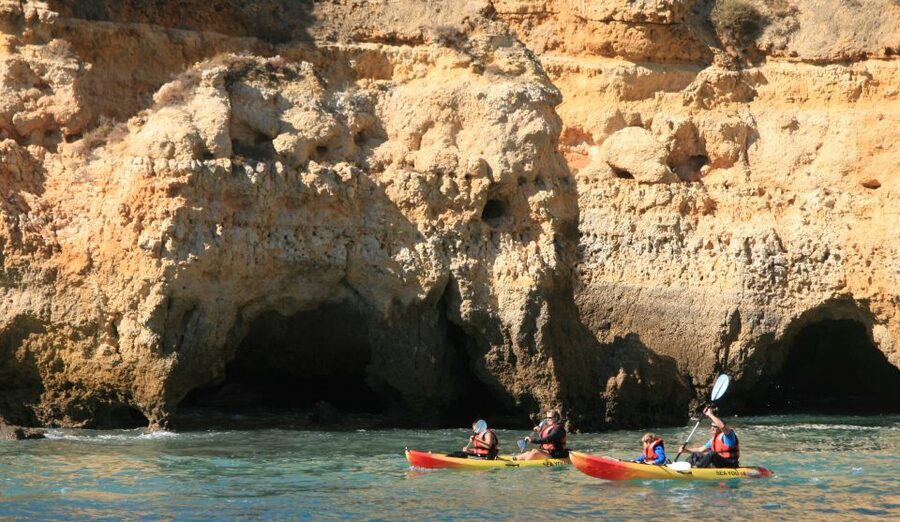 Lagos: Kayaking Tour - The end of the tour: return kayaks, then swim