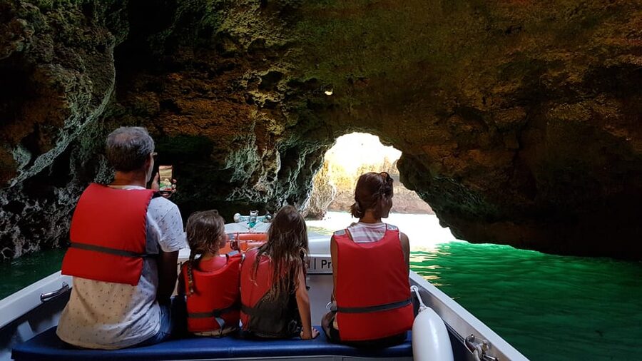 Lagos: Ponta da Piedade Grotto 1-Hour Tour with Local Guide - Cave interiors: Cathedral, Kitchen, Garage, Living Room, and more