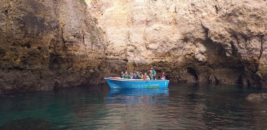 Lagos: Ponta da Piedade Rock Formations Guided Boat Tour - Getting Oriented at Lagos Marina, Then Hopping In