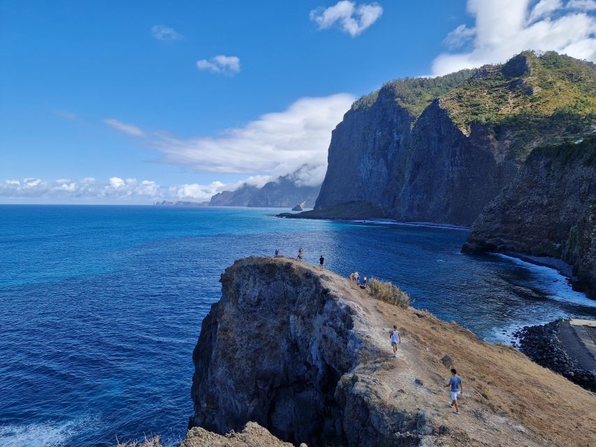 Let-Me-Surprise-You Madeira Full Day Private Tour - The history you learn while you are looking, not after