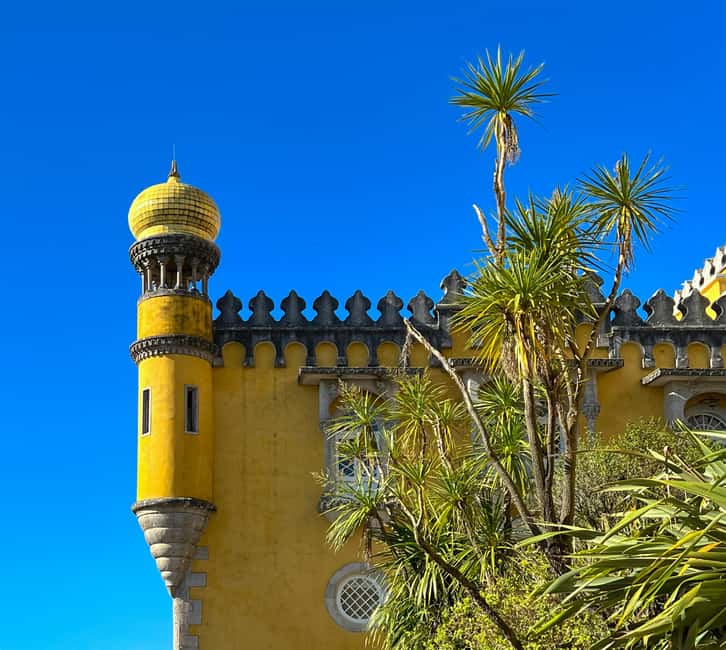 Lisboa: Sintra, Pena, Regaleira, Roca Coast, & Cascais Tour - Transportation, Timing, and the One Thing to Watch: Walking