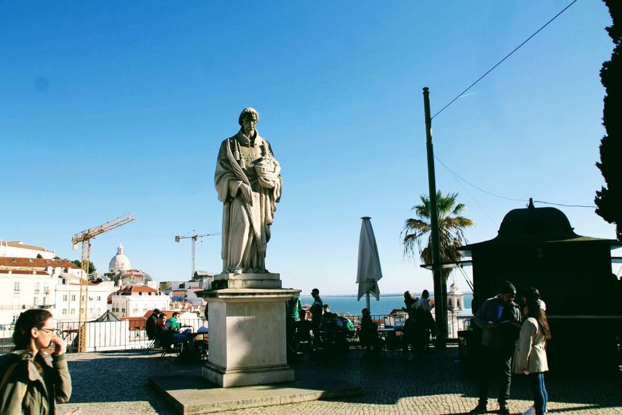 Lisbon: 3-Hour Sightseeing Tuk-Tuk Tour with Free Pickup - Lookouts and Viewpoints: How to Maximize Panoramic Moments in 3 Hours