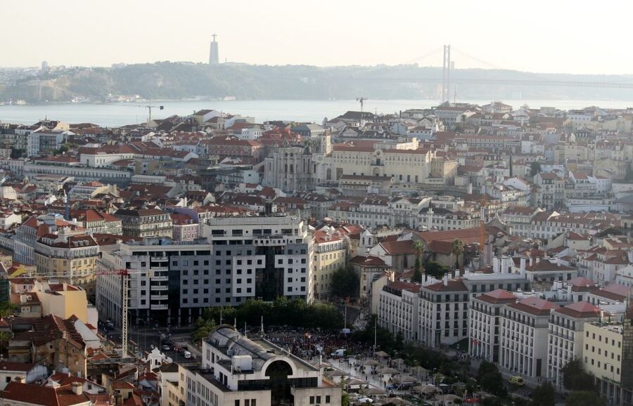 Lisbon: 3-Hour Tour by E-Bike - Should you book this Lisbon e-bike tour?