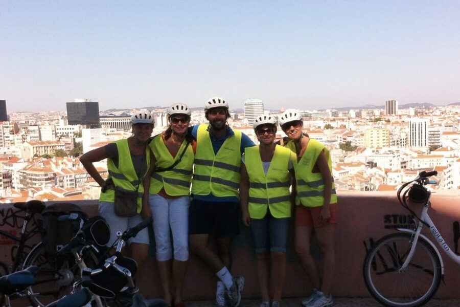 Lisbon: 7 Hills Half-Day Electric Bike Tour - Campos Mártires da Pátria and Jardim do Torel: A Reset in the Middle