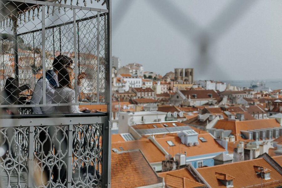 Lisbon: Alfama, Bairro Alto and Downtown Walking Tour - The Gloria Funicular Ride That Changes Your Viewpoint