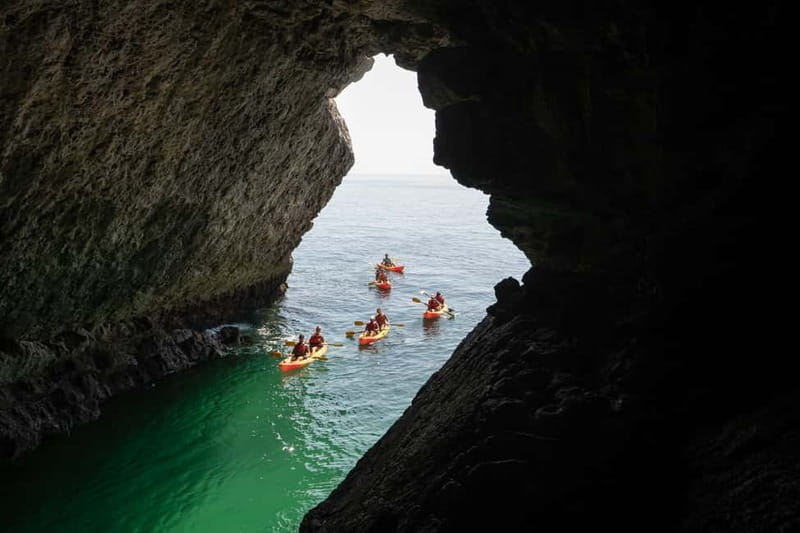 Lisbon: Arrabida Park Kayak Tour with Beach Picnic - From Lisbon to Arrábida in one calm, well-run day