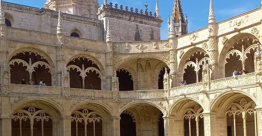 Lisbon: Belem, Jeronimos Monastery, and Coach Museum Tour - Jerónimos Cloisters: Why This Guided Approach Works
