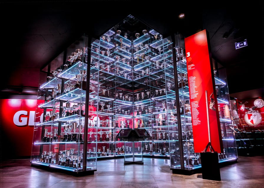 Lisbon: Benfica Museum Tour with Souvenir Scarf - Eusébio focus and the feel of Portuguese football