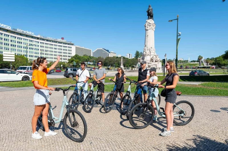 Lisbon: Bike Tour from Lisbon to Belém + Liquor & Pastry - Commerce Square to the waterfront: the best photo stretches