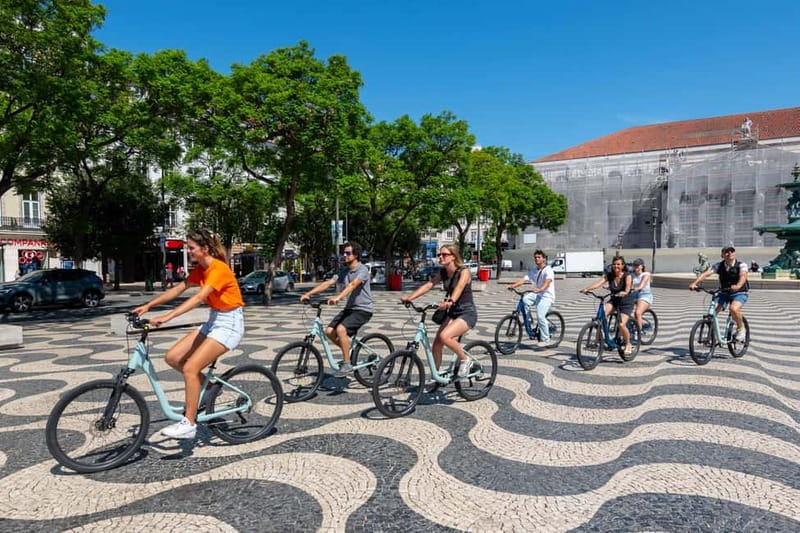 Lisbon: Bike Tour from Lisbon to Belém + Liquor & Pastry - The Belém finish: Monument to the Discoveries and Belém Tower