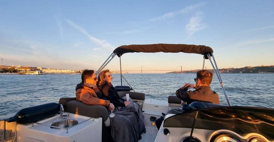 Lisbon: Boat Tour with Champagne - Why the Tagus River Turns Lisbon Into a Different City
