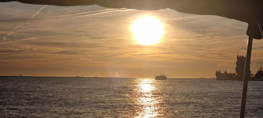 Lisbon: Boat Tour with Champagne - Price and Value: What $41 Gets You in 2 Hours
