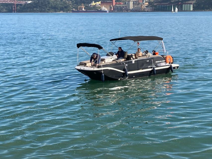 Lisbon: Boat Tour with Champagne - Onboard Comfort, Safety, and the Champagne Moment