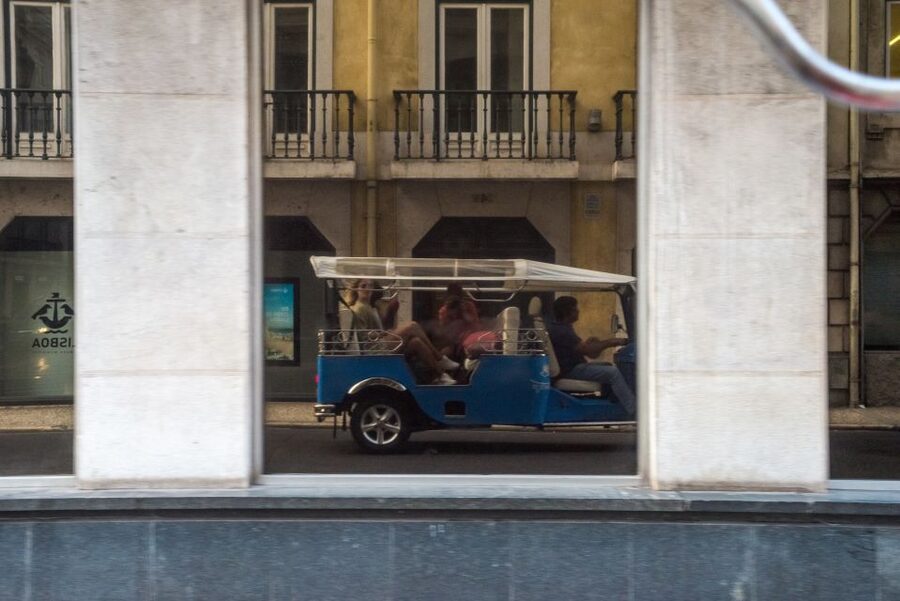 Lisbon by Tuk Tuk Guided Tour: City of Neighborhoods - Castelo de S. Jorge from the road: Moorish fortifications you can spot