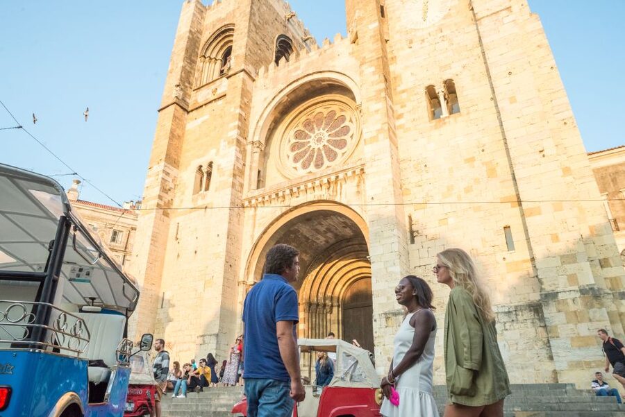 Lisbon by Tuk Tuk Guided Tour: City of Neighborhoods - Guides make this tour: the storytelling style that locals respect