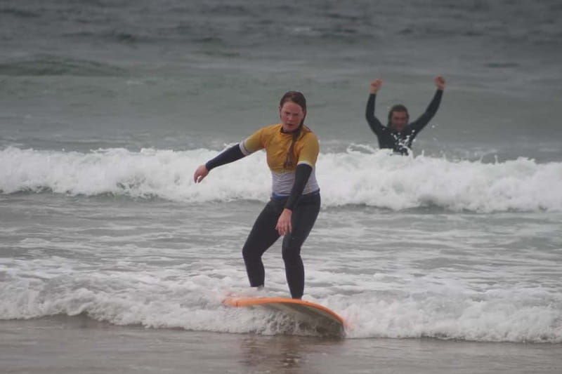 Lisbon-Cascais: Surf Local Experience - Your booking checklist for an easy surf day