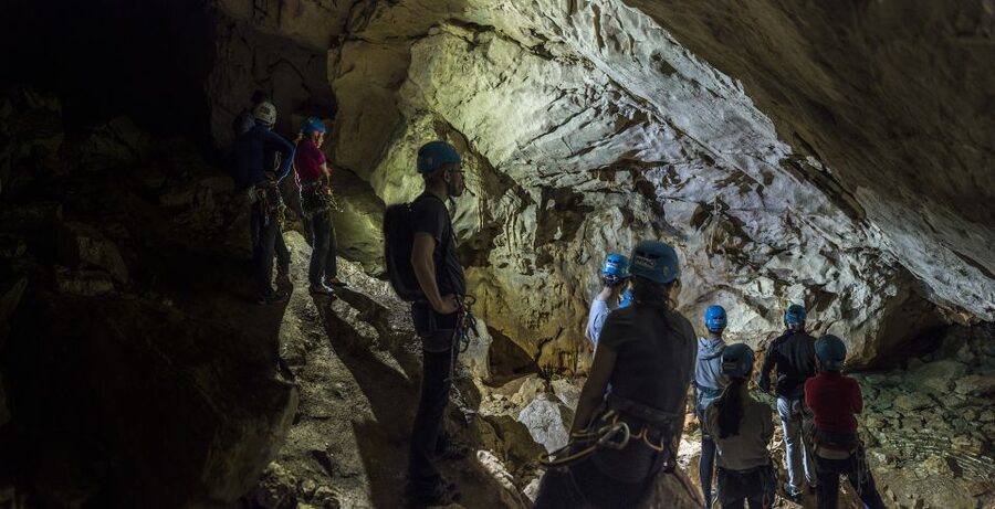 Lisbon: Caving in Arrábida Natural Park, Setubal, Sesimbra - Key highlights worth getting excited about