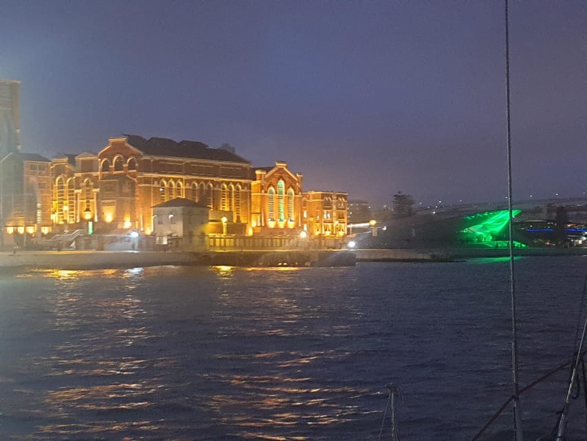 Lisbon: Champagne Sailing Tours - Christ the King and the Tagus River: the iconic views that feel earned