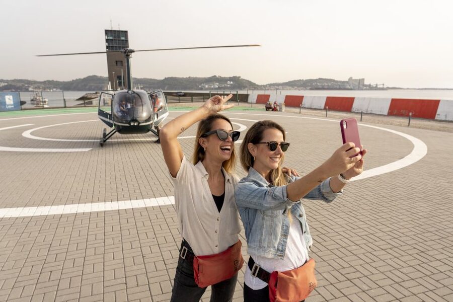 Lisbon: City and Coastline Sightseeing Helicopter Flight - Small group reality: not private, max 3, and weight distribution