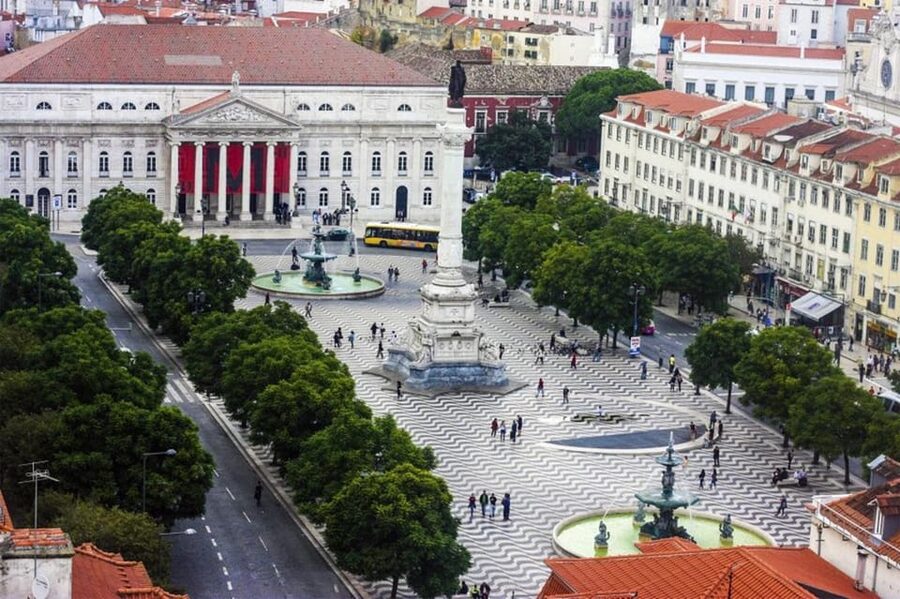 Lisbon City Half Day Private Guided Tour: Iconic Attractions - LX Factory and Livraria Ler Devagar: Lisbon’s Creative Side