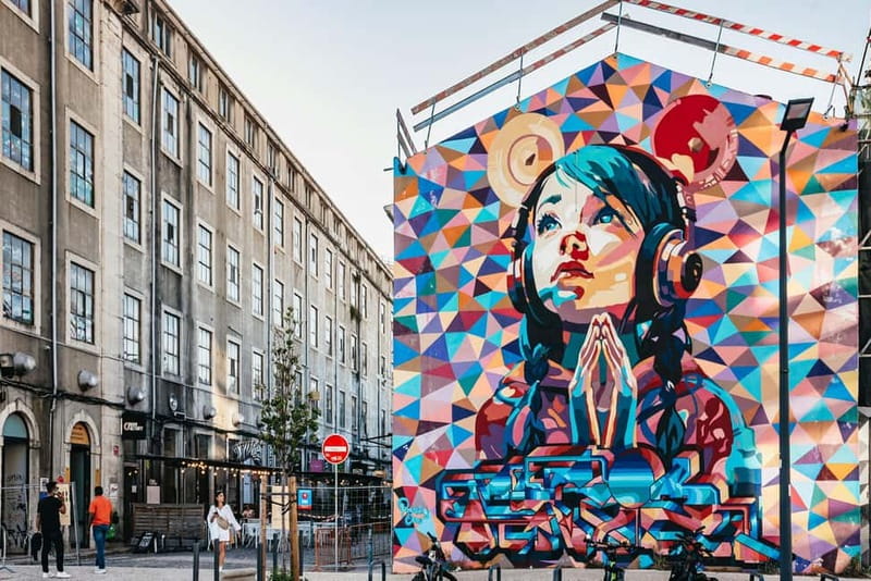Lisbon City Half Day Private Guided Tour: Iconic Attractions - Time Out Market: Food Watching Without Eating Your Schedule