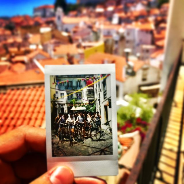 Lisbon: City Highlights and Viewpoints E-Bike Tour - Campo das Cebolas to Alfama: old streets and a guided pace that fits