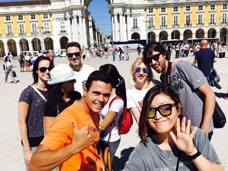 Lisbon: City Highlights Guided Walking Tour - Jewish Lisbon reminders and the Carmo area: history you can spot