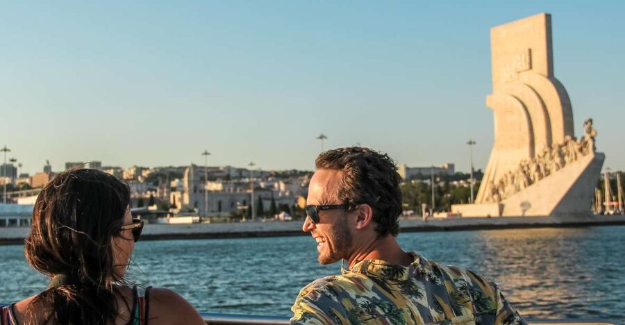 Lisbon: Cruise to the Beach with BBQ, Open Bar and Music - Open bar rules: plan your drinks around the schedule