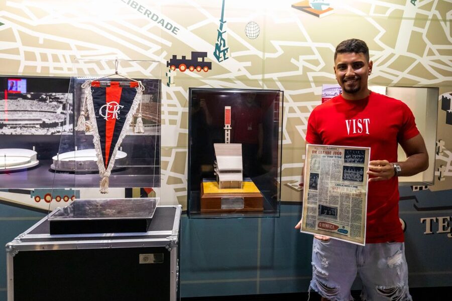 Lisbon: Customized Luz Stadium and Guided Museum Tour - Touring Estádio da Luz: Locker Rooms, Press Areas, and Pitch-Side Views