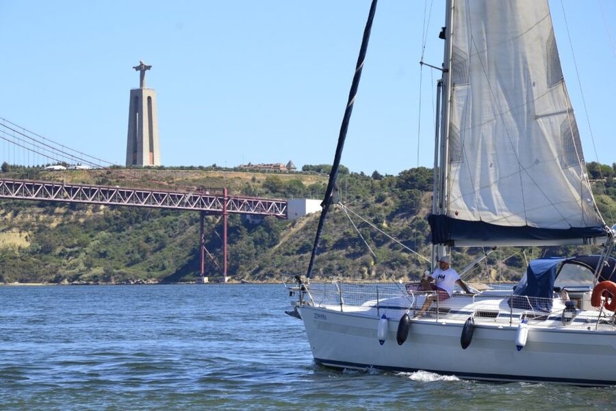 Lisbon: Day and Sunset Tour on the Tagus River - Riverfront monuments: the Belém line-up you can’t fake on foot
