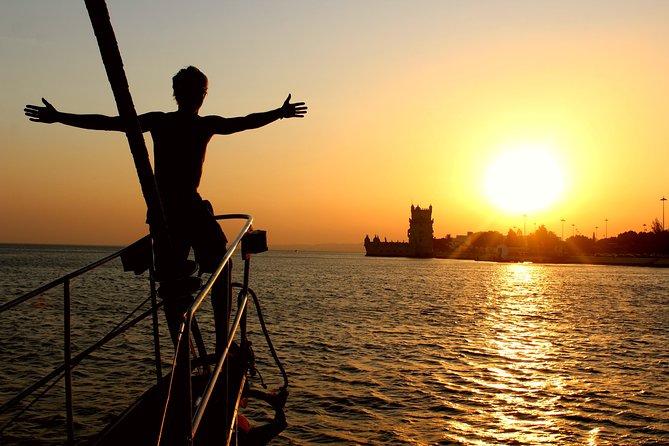 Lisbon: Daylight or Sunset on a Vintage Sailboat - Getting to Santo Amaro Dock and finding your boat fast