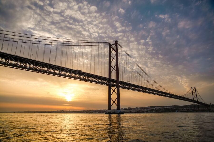 Lisbon: Disco Night Cruise with DJ and Open Bar - Safety, Smoking, and Photo Notes That Matter
