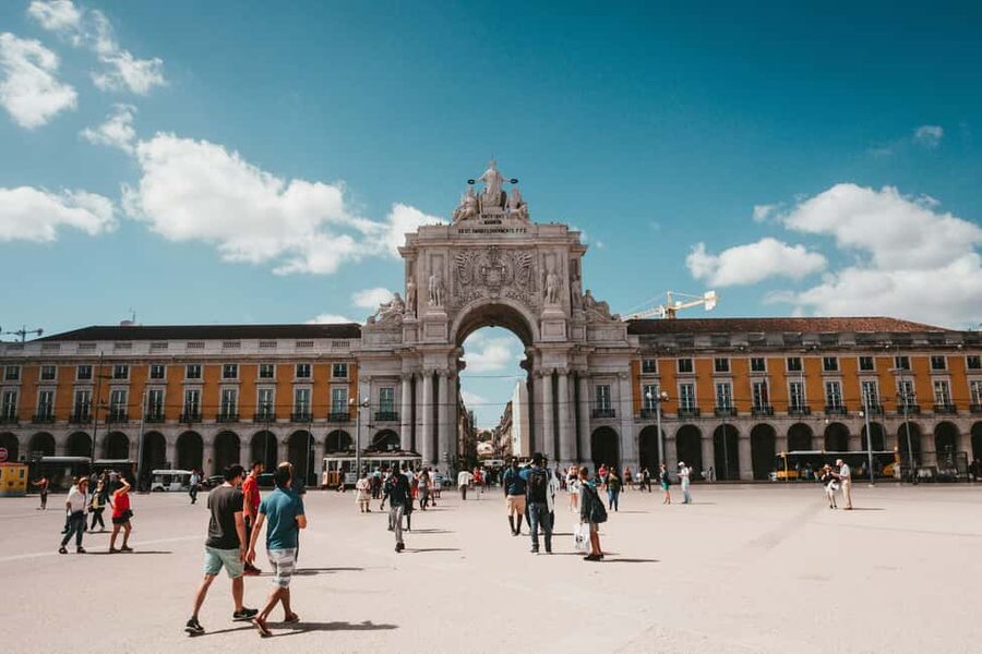 Lisbon: E-Bike Adventure Through the City of Seven Hills - How the pace stays comfortable in a 3-hour loop