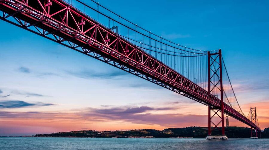 Lisbon: E-Bike Adventure to Belém with Pastel Tasting - Why This Lisbon to Belém E-Bike Route Feels So Effortless