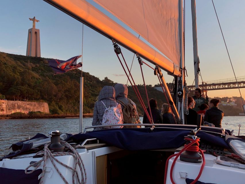 Lisbon: Enjoy a Sunset or Night Tagus River Sailboat Cruise - Quick highlights on the Tagus